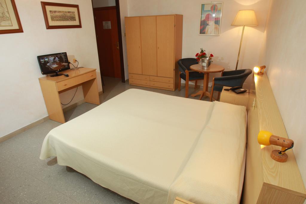 Hotel San Vitale Medicina  Buitenkant foto