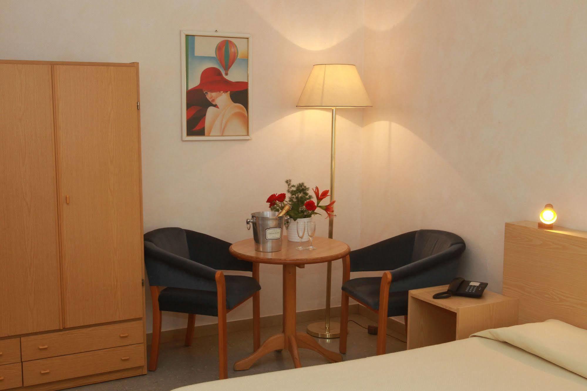Hotel San Vitale Medicina  Buitenkant foto